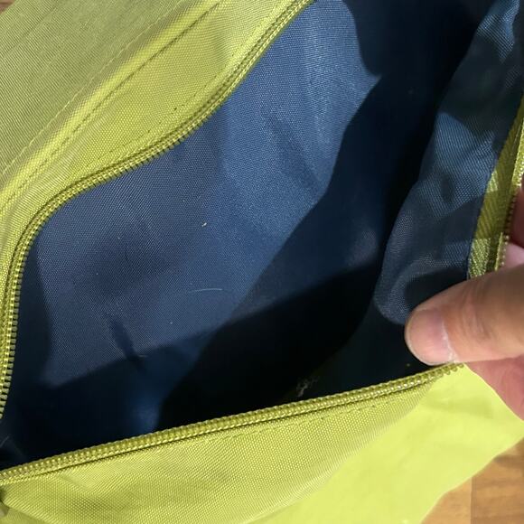 Baggallini green shoulder bag pockets 11 - Picture 6 of 11